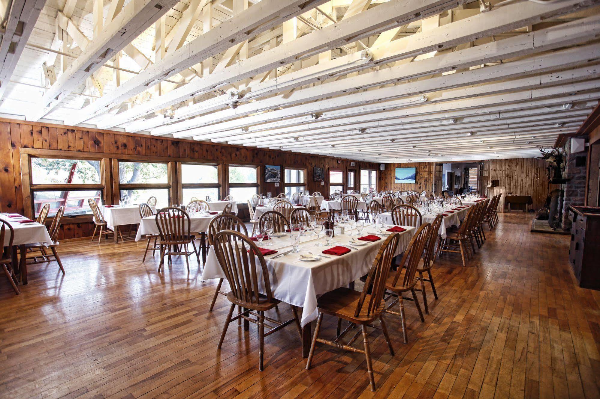 Killarney Mountain Lodge Buitenkant foto