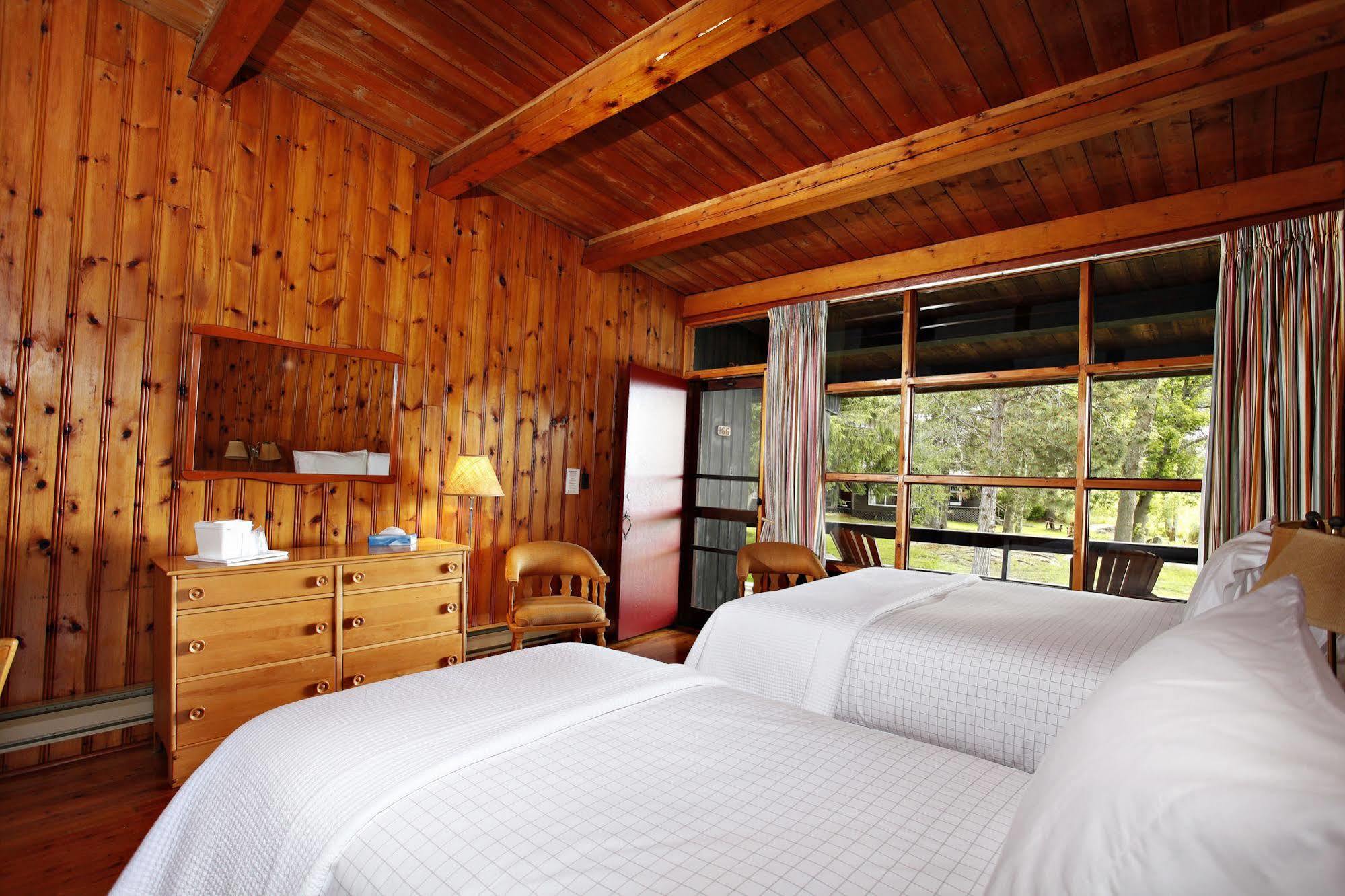 Killarney Mountain Lodge Buitenkant foto