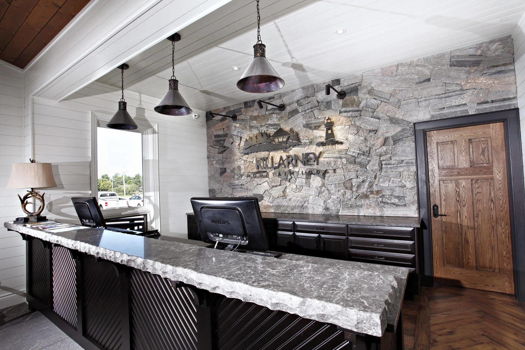 Killarney Mountain Lodge Buitenkant foto